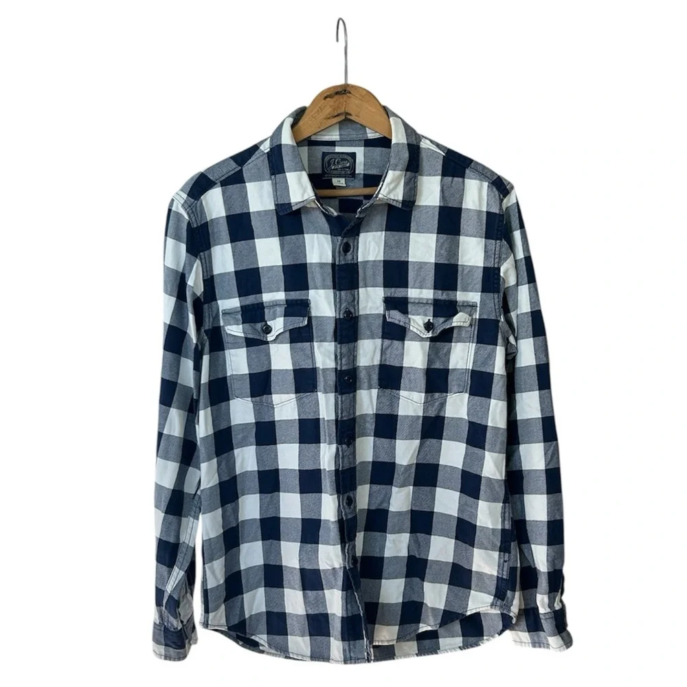 J. Crew | Men's Navy/White Large Gingham Check Button Down Shirt w/pockets sz M